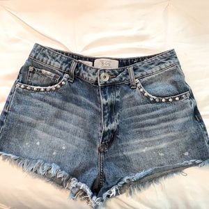 Band of Gypsies distressed short